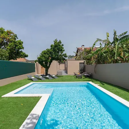 Cozy With Pool Near Airport By Hostwise Appartamento *
