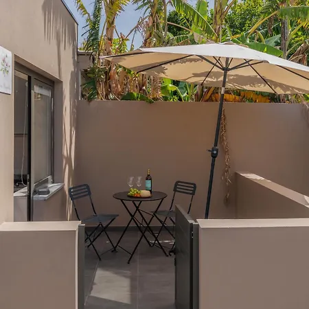 Appartamento Cozy With Pool Near Airport By Hostwise