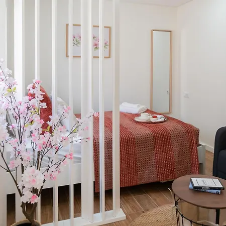 Cozy With Pool Near Airport By Hostwise Moreira (Porto)