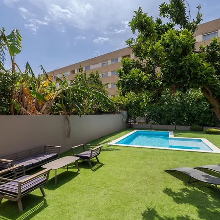 Cozy With Pool Near Airport By Hostwise Appartamento *