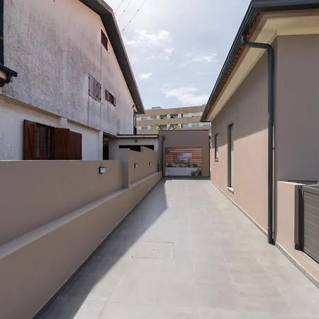 Cozy With Pool Near Airport By Hostwise Appartamento Moreira (Porto)